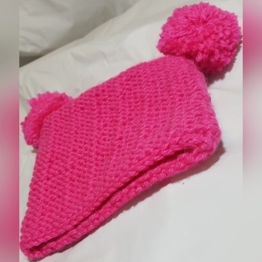 Girl's Knitted Pom-Pom Hat